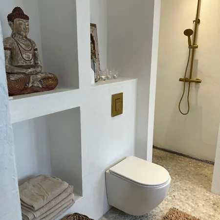 Vidunderligt Hus Med Gardhave - Midt I Centrum Brettevillesgade 16 A آلبورغ